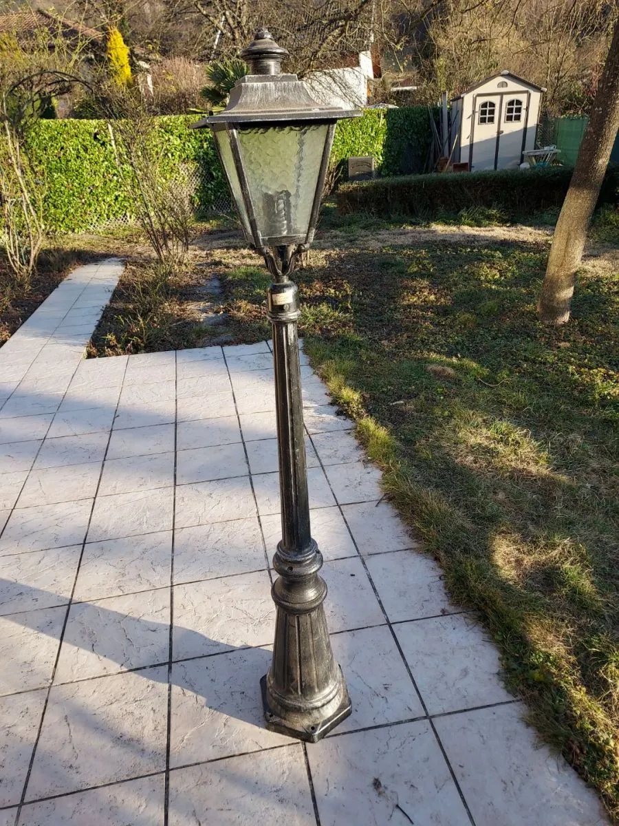 lampadaire d'extérieur