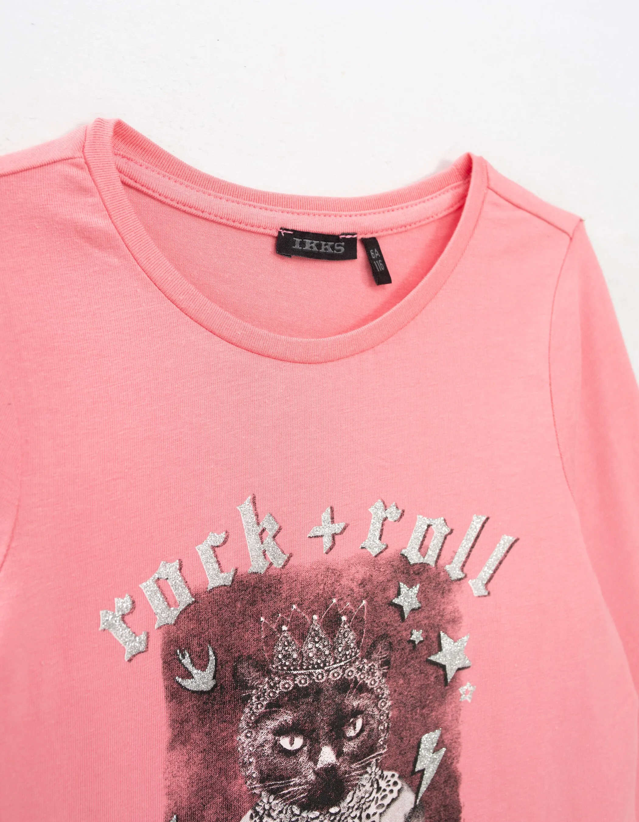 Rose T-shirt with Princess Cat Design for Girls