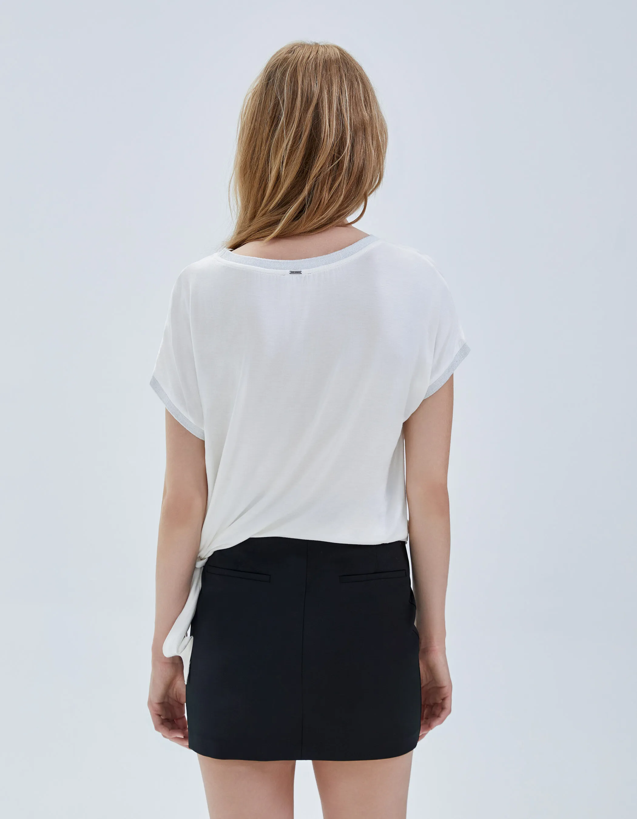 Top blanc cassé bi matière à nouer côté Femme
