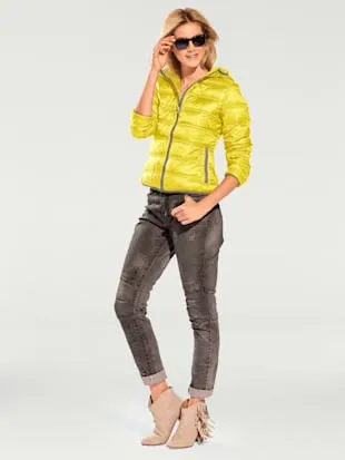Ultra-light lining quilted jacket, perfect for summer.